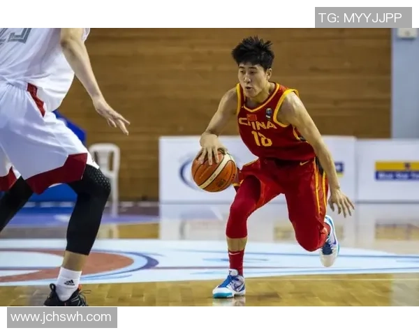 成都篮球队转型之路的真实记录与发展历程探讨